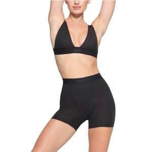 NWT Skims Cotton Ribbed High Rise Girlfriend Boxer Shorts in Soot Size M
